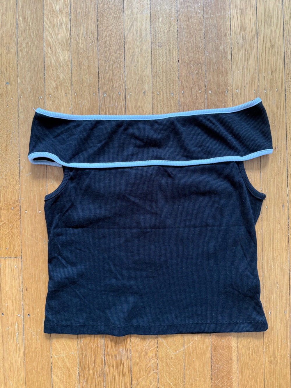 Zara Black Ribbed Off-Shoulder Black Bandeau with White Trim